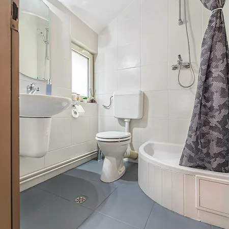 Gæstehus Pensiunea Casa Bono - Braşov